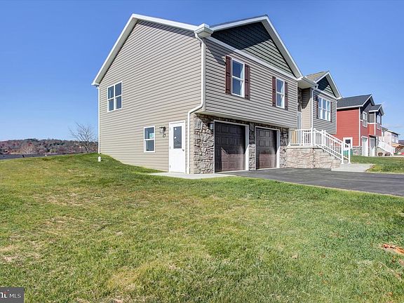 4th image of 11439 Viking Ave Lot 68
