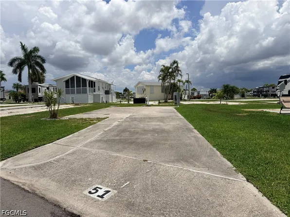 19681 Summerlin 51d Rd, Fort Myers, FL 33908