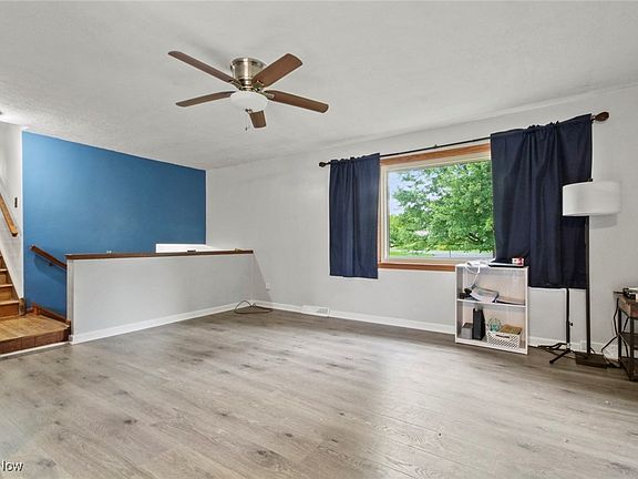 3rd image of 5603 Tarrytown Ln