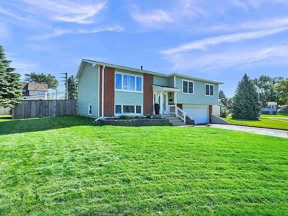 4th image of 7213 Bonnie Ct