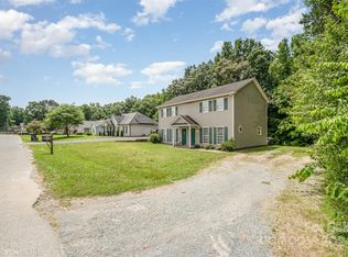 2911 Bobwhite Cir, Wingate, NC 28174