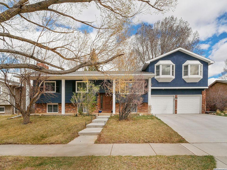 1st image of 1713 Bill Nye Ave