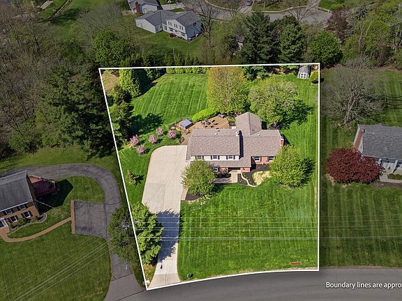 2nd image of 1320 Springbrook Dr