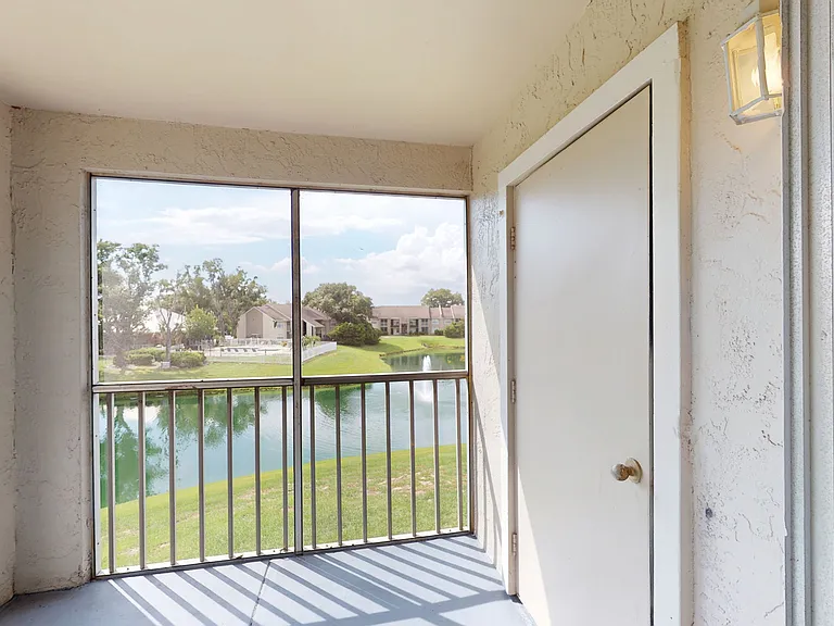 Lakewood Place — Photo 156
