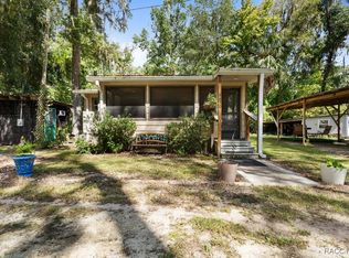 4050 SE 170th Pl, Inglis, FL 34449
