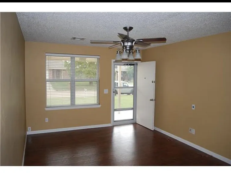 Living room prior to painting so you can see it without furniture