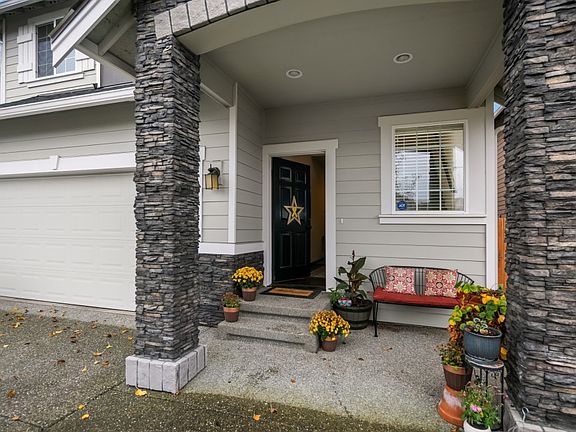 3rd image of 5538 147th Pl NE