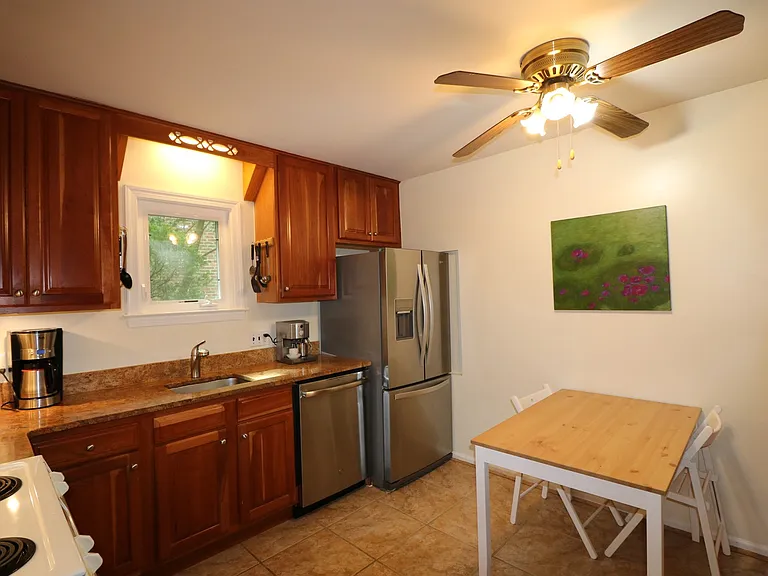 6703 Rannoch Rd — Photo 4