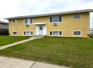 2032 4th St NW #1, Minot, ND 58703