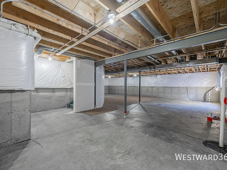 3439 Birch Ln — Photo 42