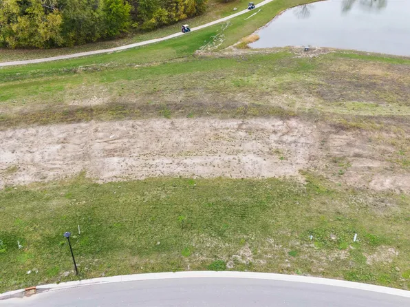 2116 Golfview Dr #138, Auburn, IN 46706