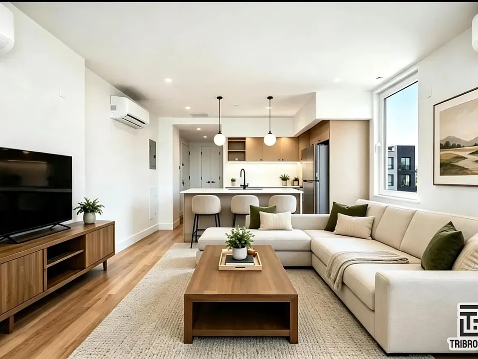 997 Rogers Ave #2B