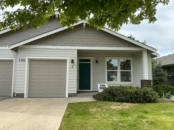 2302 NE Mary Rose Pl APT 2, Bend, OR 97701