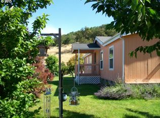 296 SE Cordelia Dr, Myrtle Creek, OR 97457