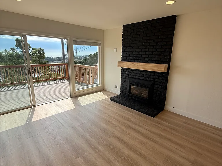 250 Del Norte Dr — Photo 12
