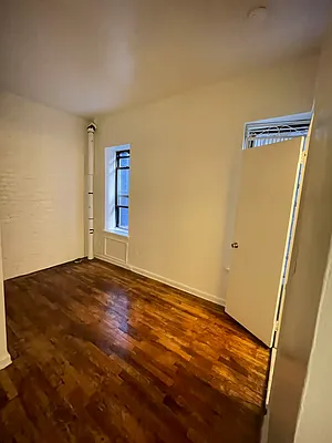 Rented by Best Apartments North Inc | media 25