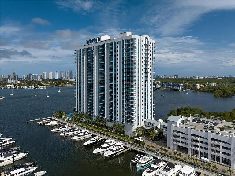 17111 Biscayne Blvd #207 — Photo 52