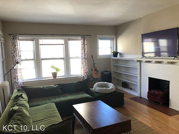 2nd image of 2582 N Stowell Ave #D