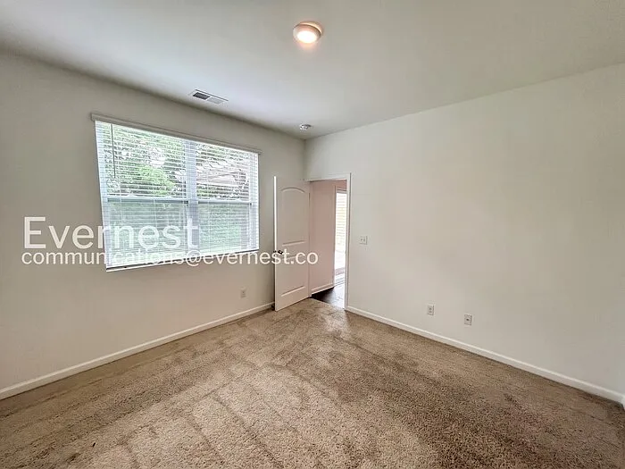 2124 Carefree Ln — Photo 15