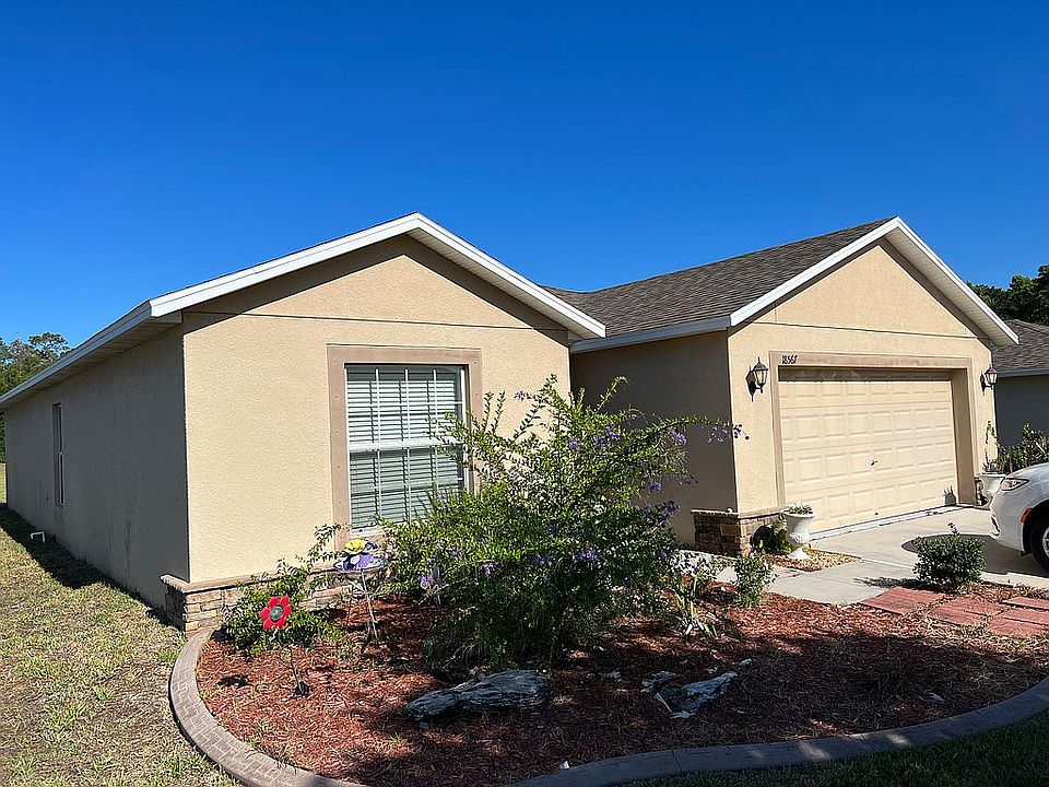 1st image of 18567 Briar Oaks Dr