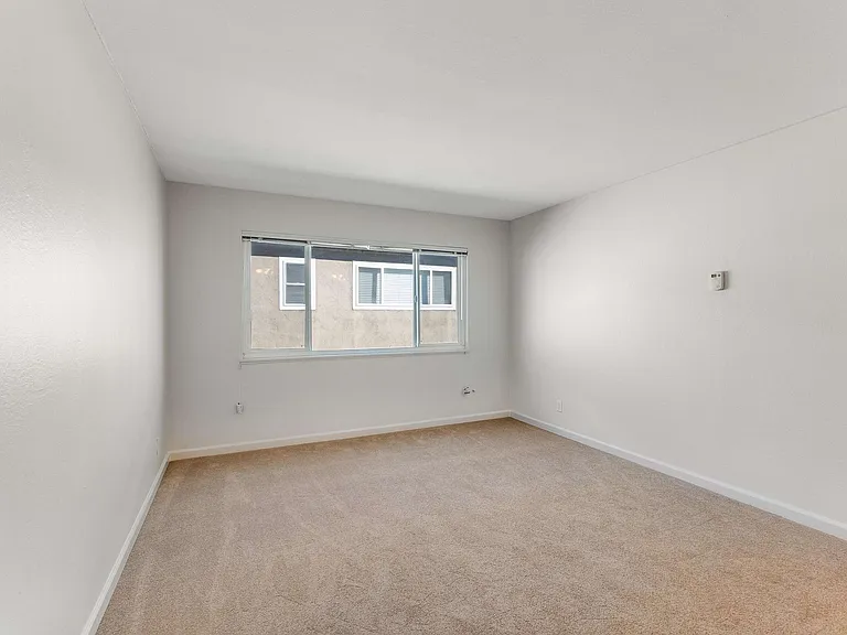 2225_Channing_Way_Unit_303 Berkeley California 17_12012022
