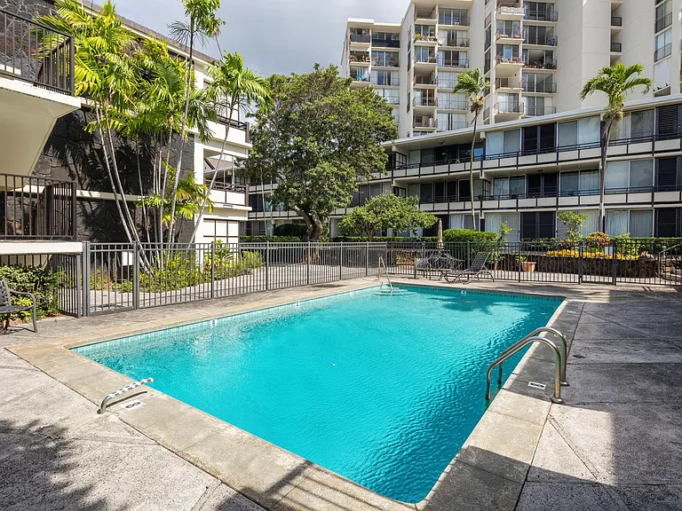 1630 Makiki St #C203-1 — Photo 5