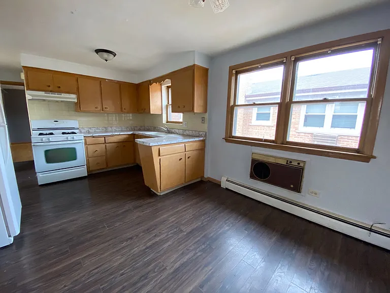 3601 N Oconto Ave E #2 — Photo 15