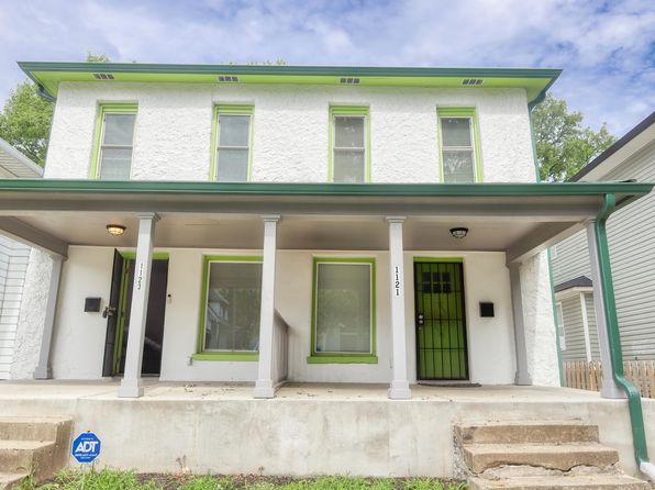 1121 N Dearborn St