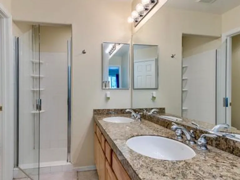 7508 E Earll Dr #17 — Photo 8