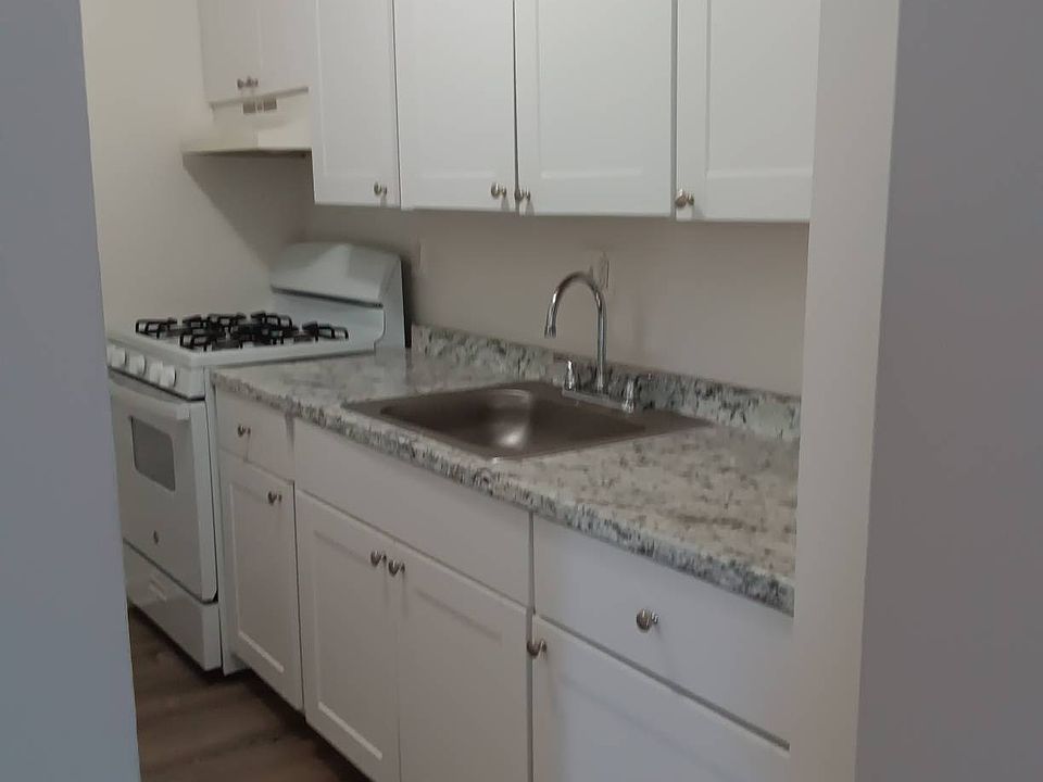 1st image of 5319 E St SE #951