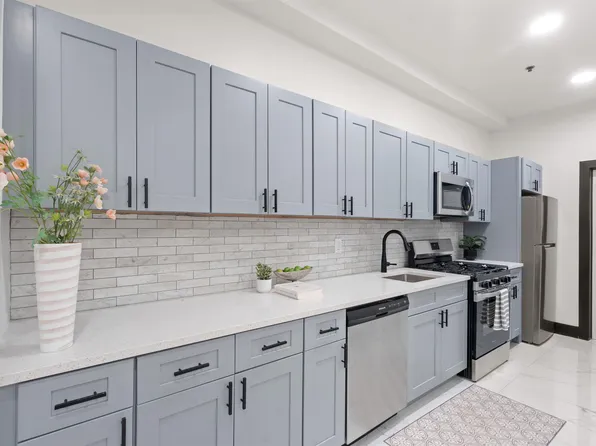 391 Central Avenue image 5 of 25