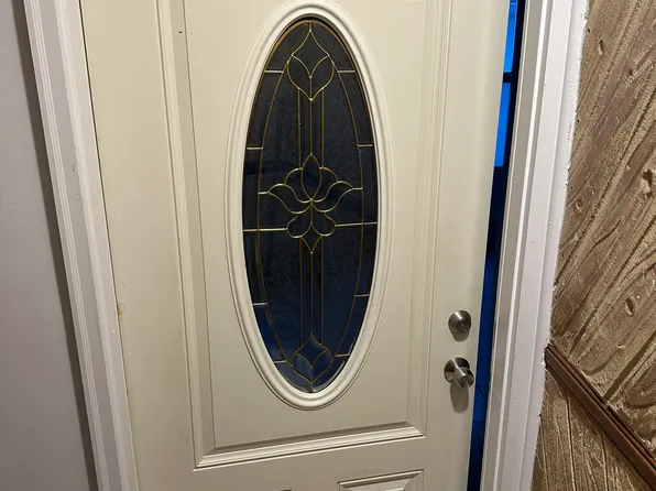 408 Franklin St Floor 2, Elizabethport, NJ 07206