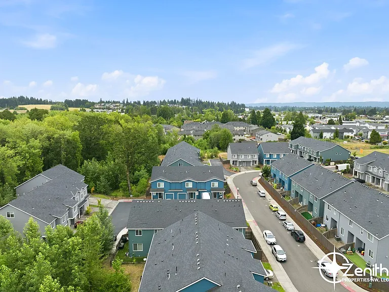 1400 NE 85th Way — Photo 31