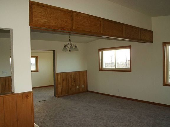 3rd image of 5320 Bill Nye Ave