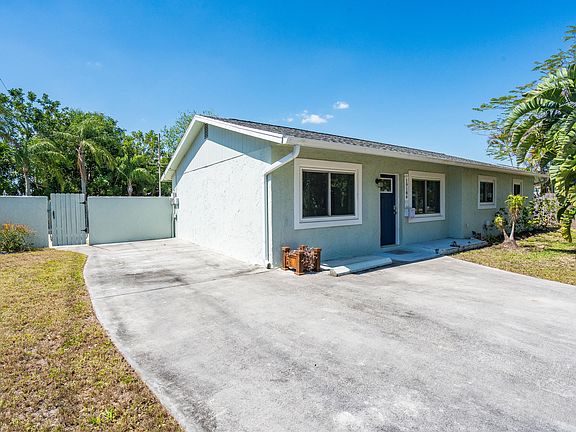 4th image of 19184 SE Fearnley Drive