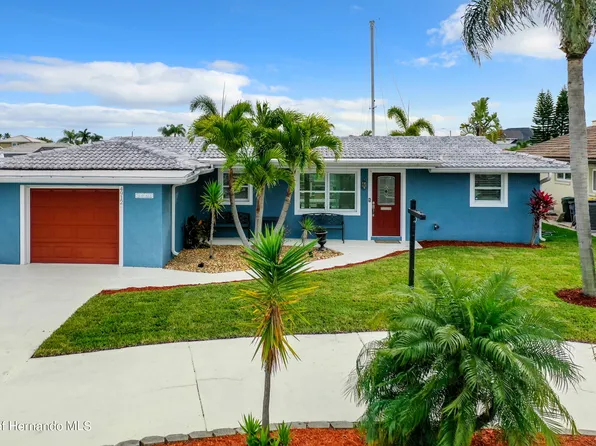 4912 Dory Dr, New Port Richey, FL 34652