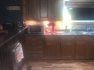 106 S 4th St, Dahlgren, IL 62828