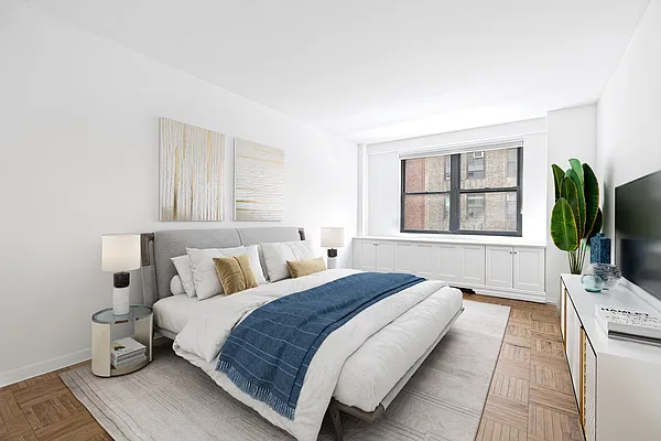 Rented by Compass | media 10