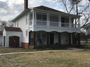 205 N College St, Malakoff, TX 75148