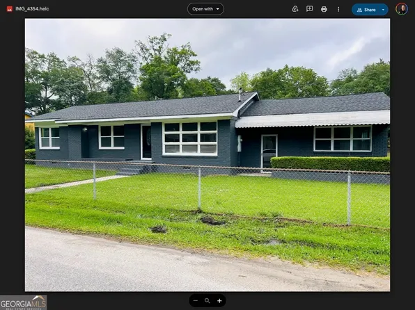 501 Beulah Ave, Eastman, GA 31023