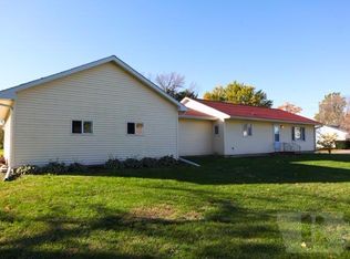 312 W Main St, Richland, IA 52585