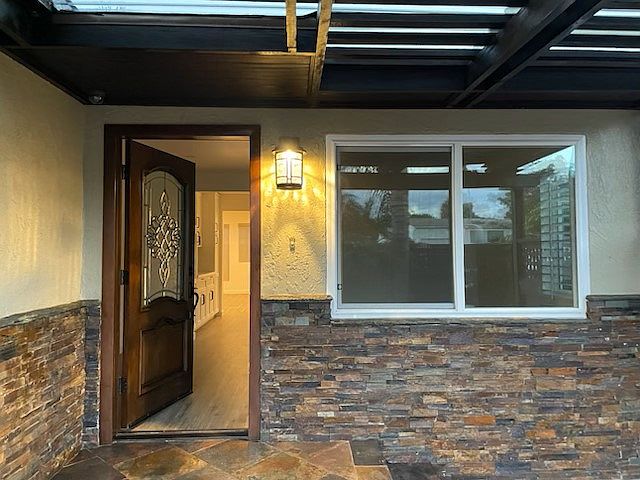 1st image of 3980 Del Mar Ave