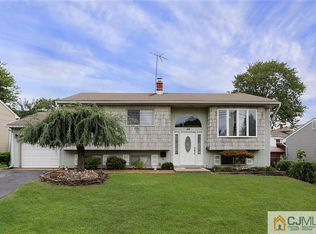 58 Mercer St, South River, NJ 08882