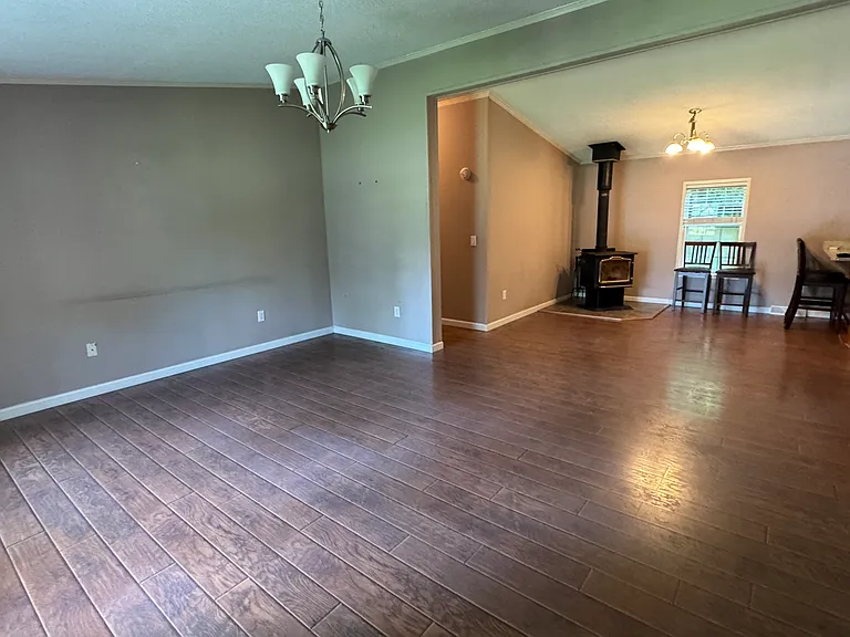 121 Taft Rd — Photo 9