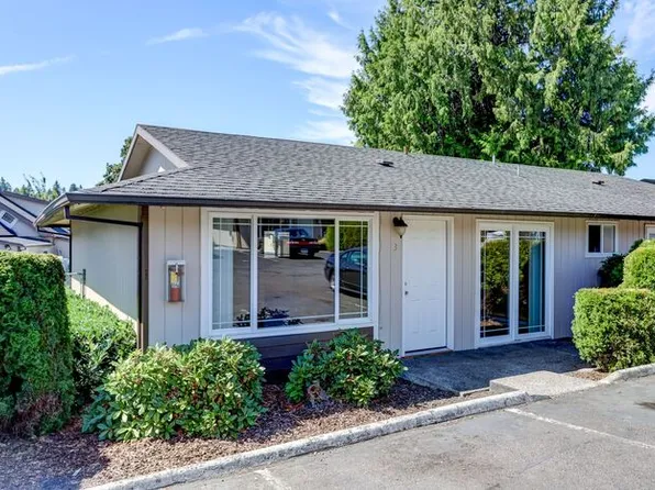 4811 SE Boardman Ave #18, Portland, OR 97267