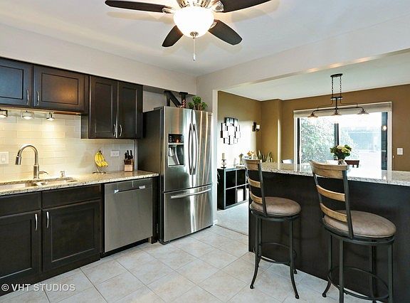3rd image of 1273 Briarwood Ln