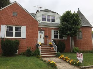45 Emerson St, Carteret, NJ