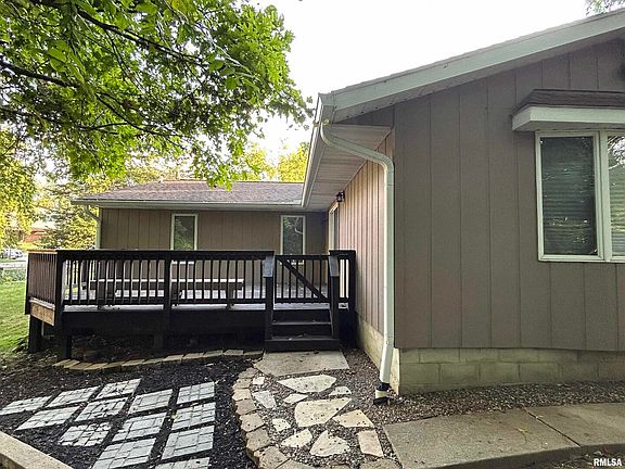 5th image of 2233 Oakwood Ct