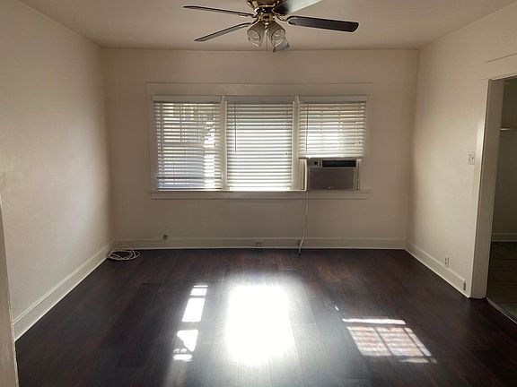 Luminous dining room