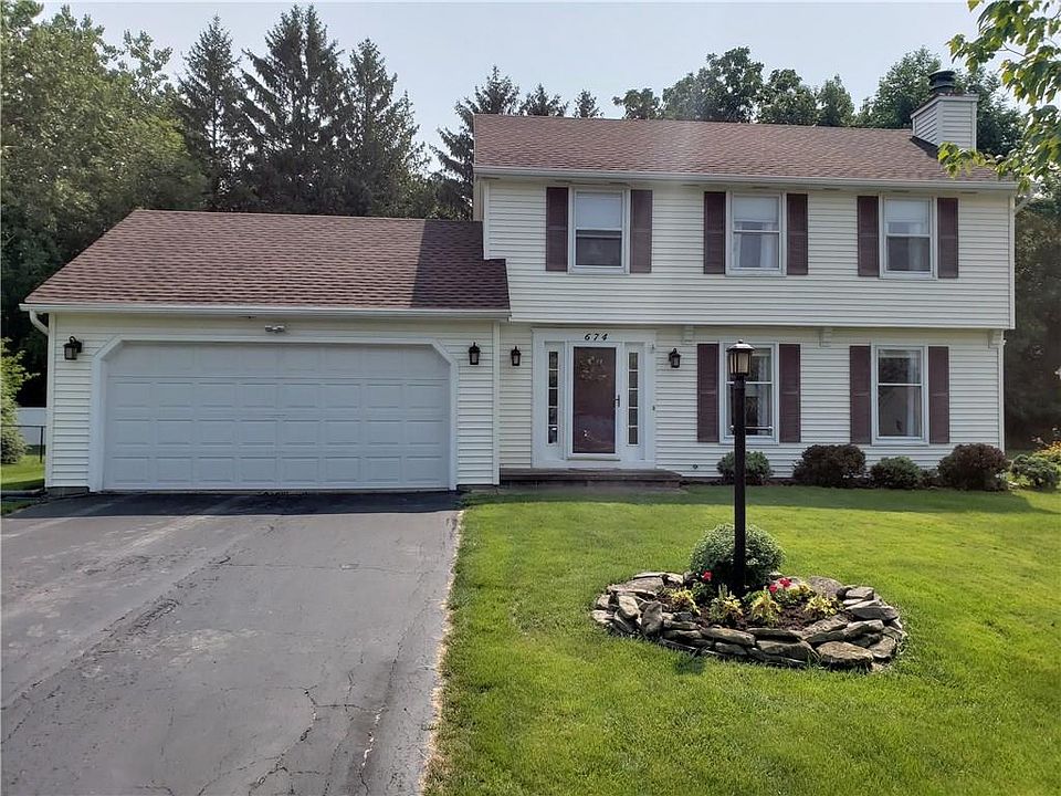 1st image of 674 Brookeville Dr
